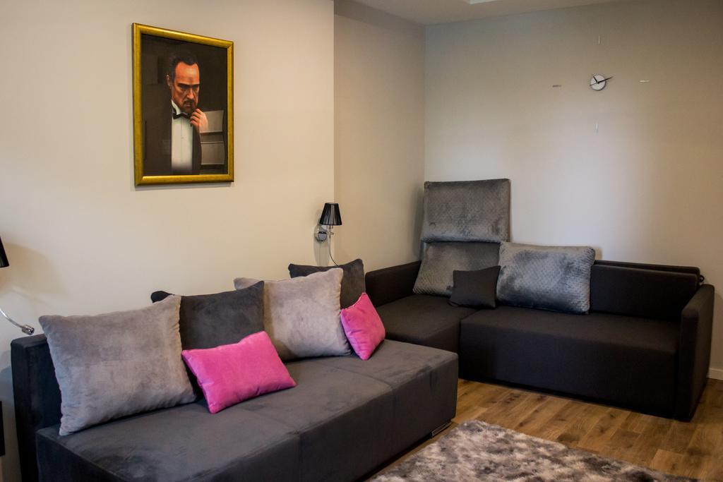 A3Xd Apartament เชสโตฮอวา ภายนอก รูปภาพ