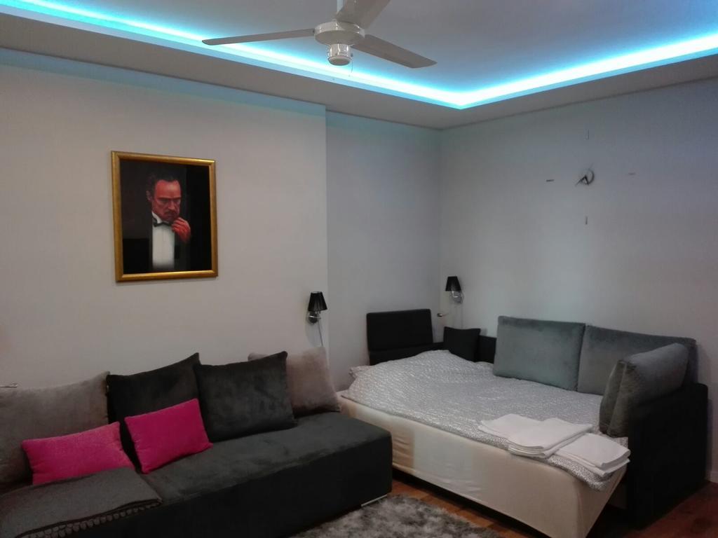 A3Xd Apartament เชสโตฮอวา ภายนอก รูปภาพ